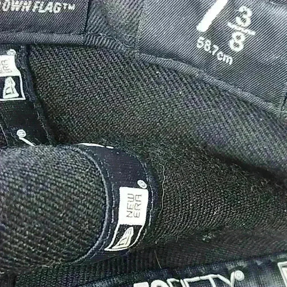 New Era Men's 59Fifty black on black San Jose sharks cap size 7 3/8 - Picture 8 of 9